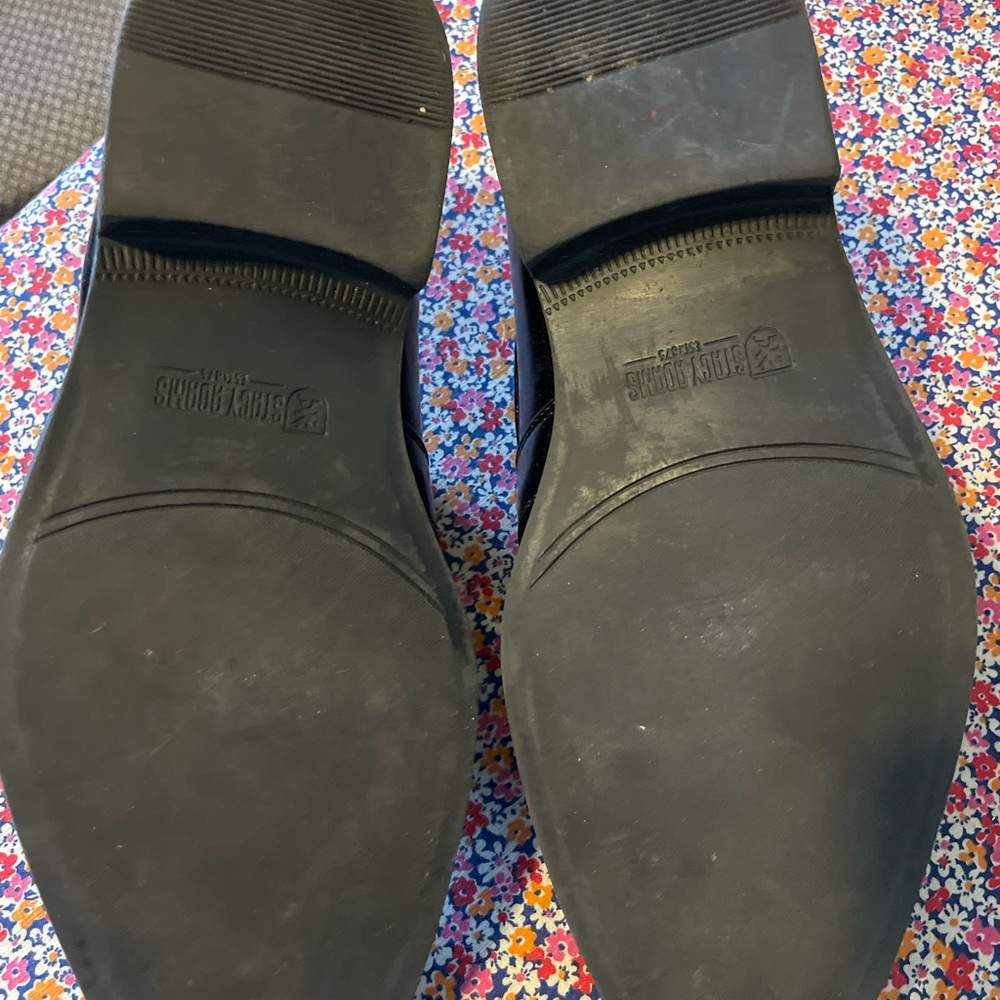 STACY ADAMS BOYS BLACK SLIP ON DRESS SHOE SIZE 4M - Picture 3 of 9